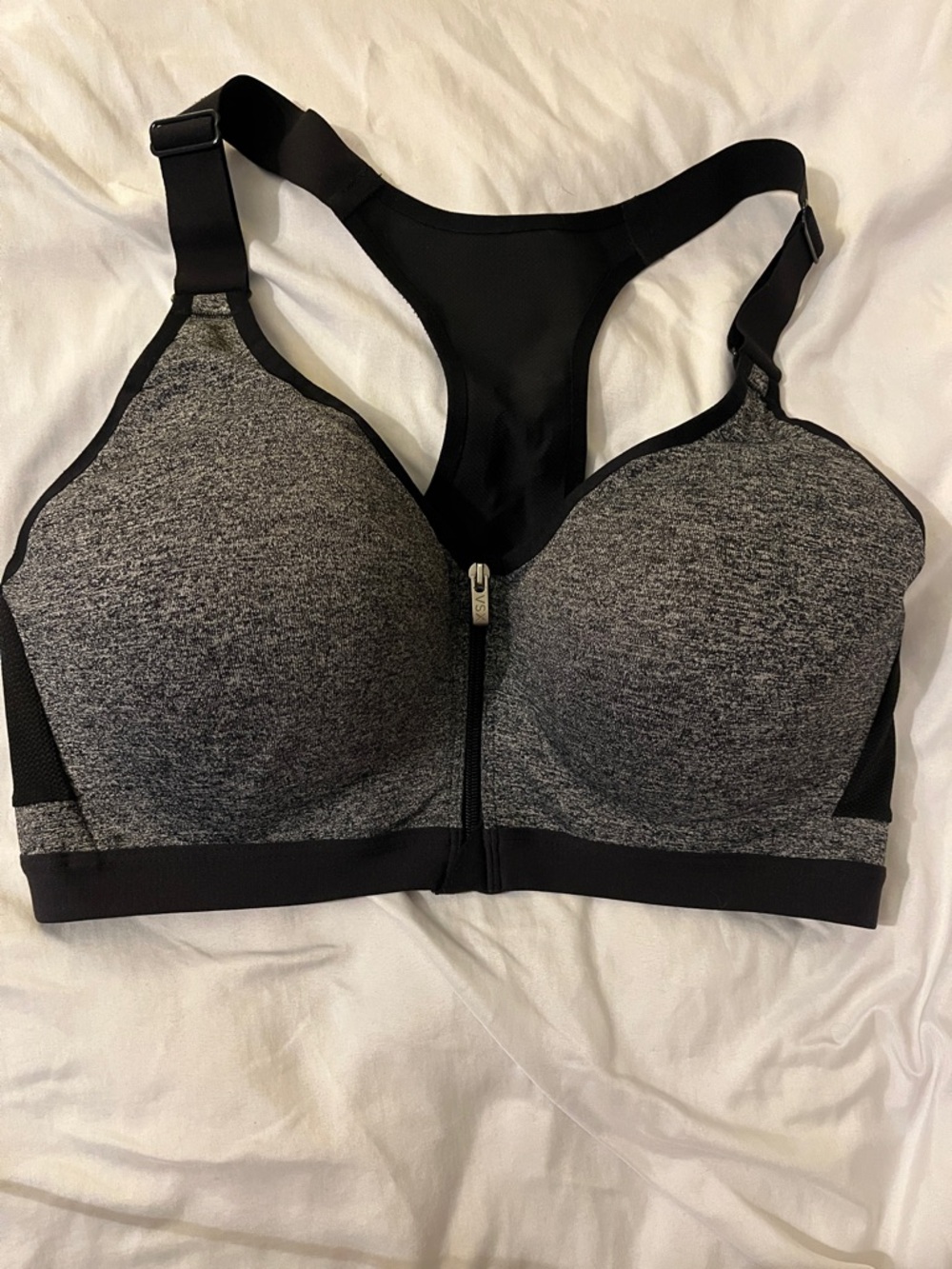 Victoria’s Secret VSX Gray Front-Zip Racerback Sports Bra 36D